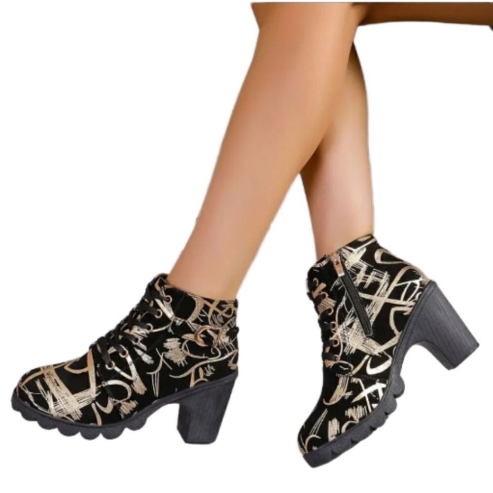 Ladies Black Printed Ankle Boots sz 7.5